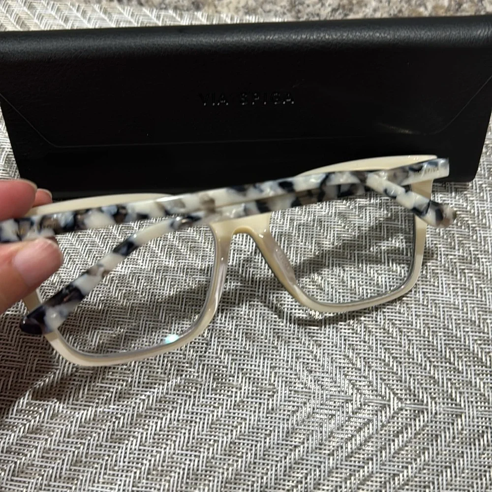 Via Spiga Women’s Ludovica 500 Prescription Astigmatism Glasses Black Acrylic